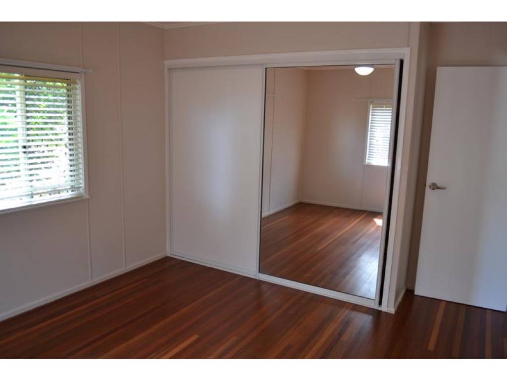 4 Hussey Street, Avenell Heights, Avenell Heights - Thumbnail 6