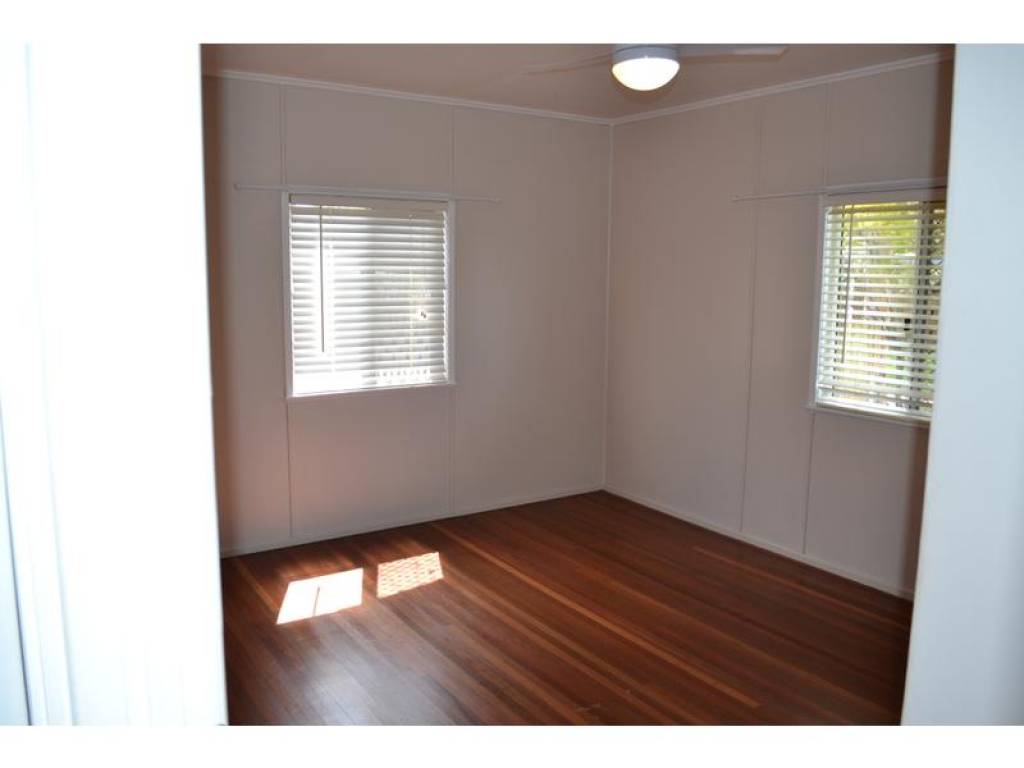 4 Hussey Street, Avenell Heights, Avenell Heights - Thumbnail 7