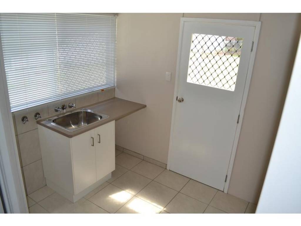 4 Hussey Street, Avenell Heights, Avenell Heights - Thumbnail 8