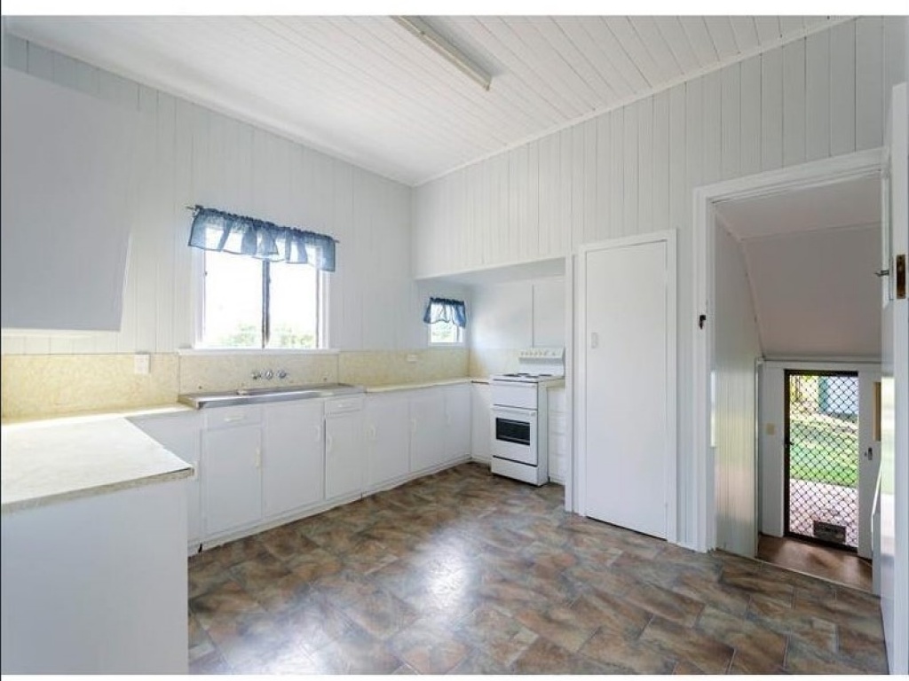 230 Cummins Road, Branyan, Branyan - Thumbnail 6