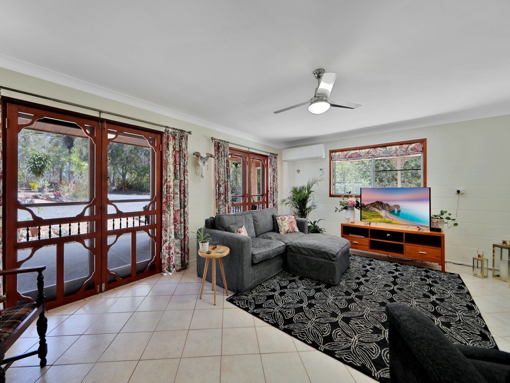 5 Petersens Road, YANDARAN, Yandaran - Thumbnail 5