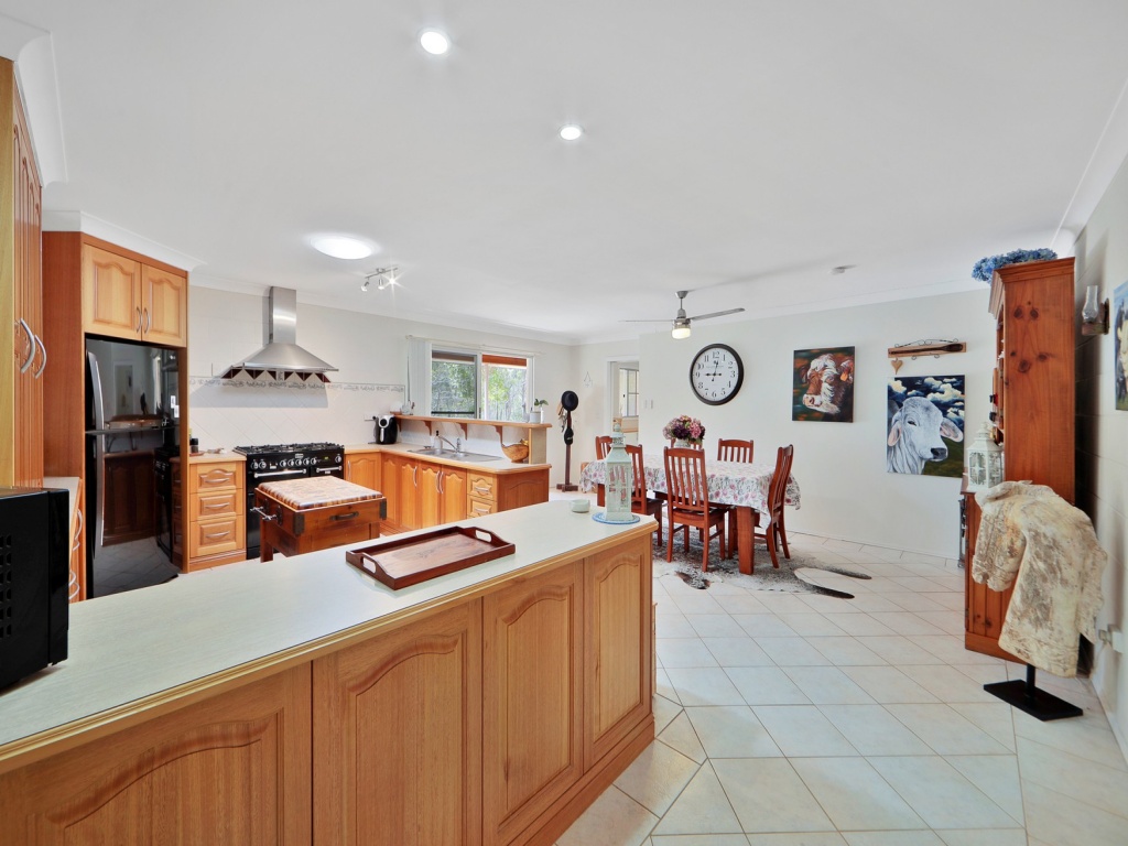 5 Petersens Road, YANDARAN, Yandaran - Thumbnail 7