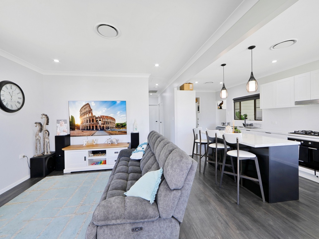 29 Windermere Street, NORVILLE, Norville - Thumbnail 6