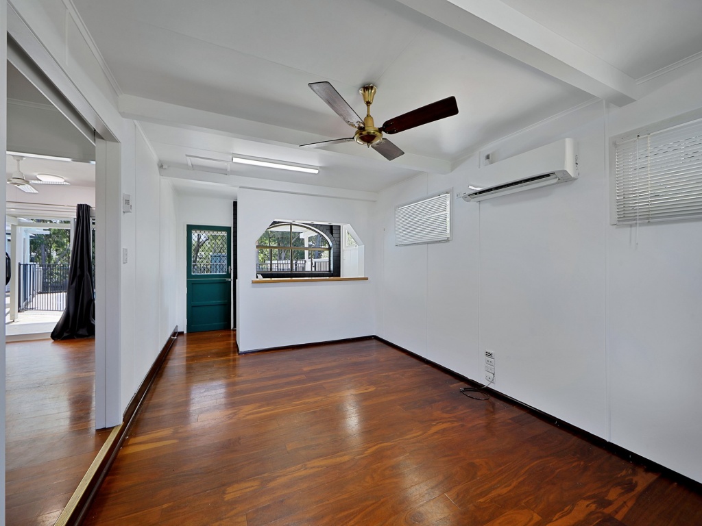 54 McNeilly Street, Svensson Heights, Svensson Heights - Thumbnail 8