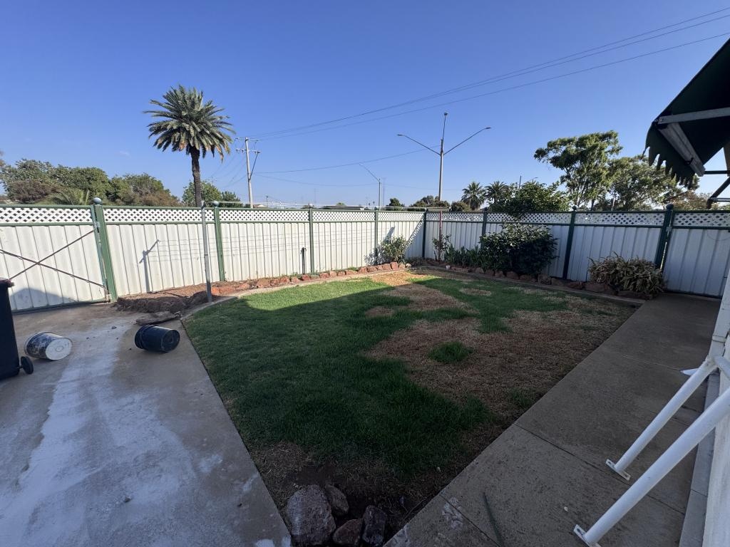 2 Wilga Street, LEETON, Leeton - Thumbnail 6