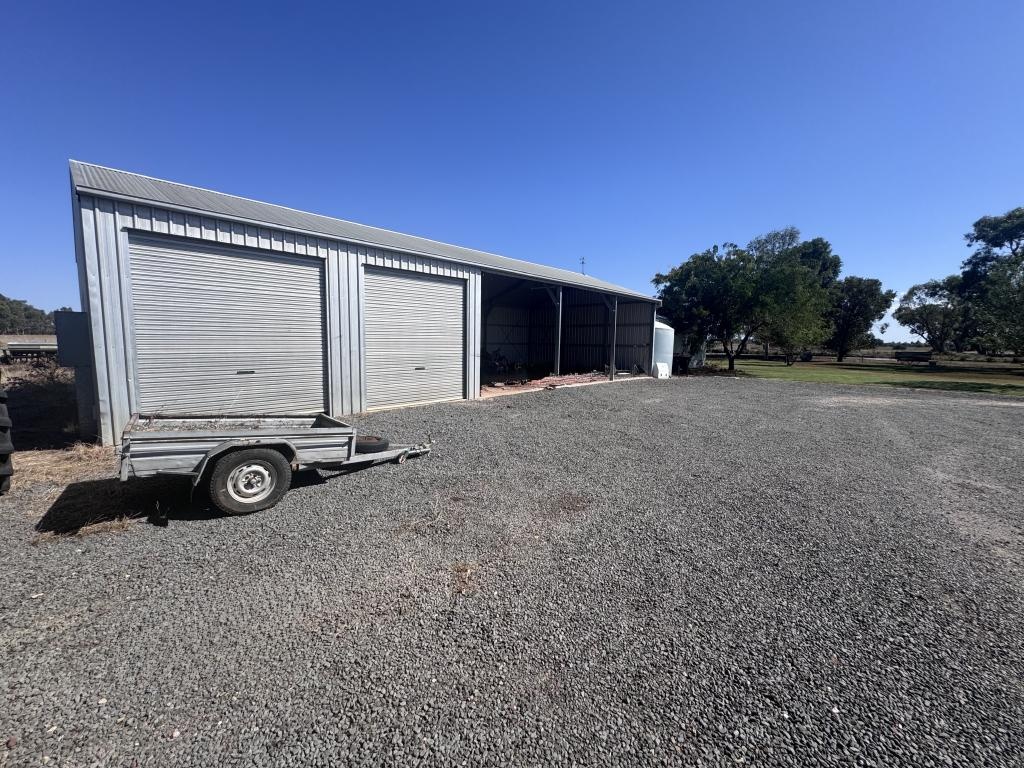 283B Toorak Road, LEETON, Leeton - Thumbnail 2