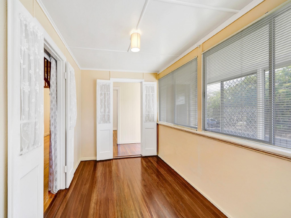 35 Hinkler Avenue, Bundaberg North, Bundaberg North - Thumbnail 5