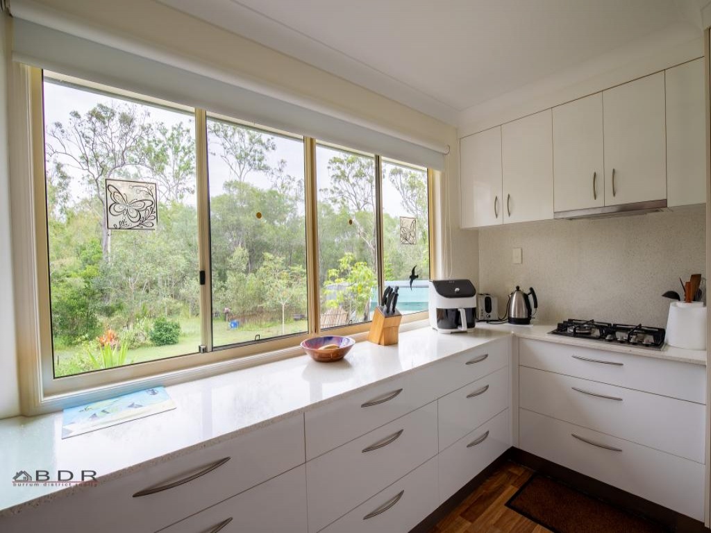 16 Cherwell , Pacific Haven, Pacific Haven - Thumbnail 2