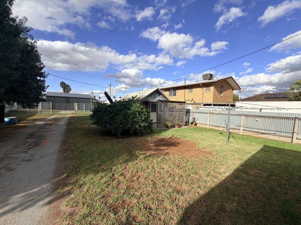75 Kurrajong Avenue, LEETON, Leeton - Thumbnail 8