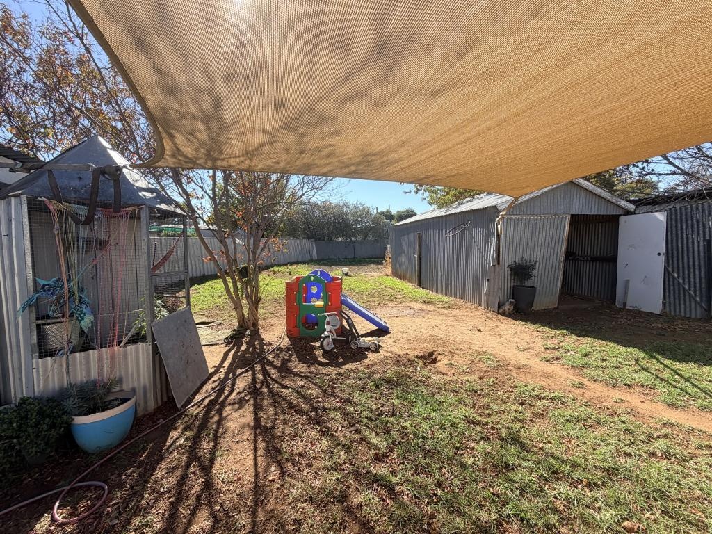 29 Elberta Street, LEETON, Leeton - Thumbnail 7