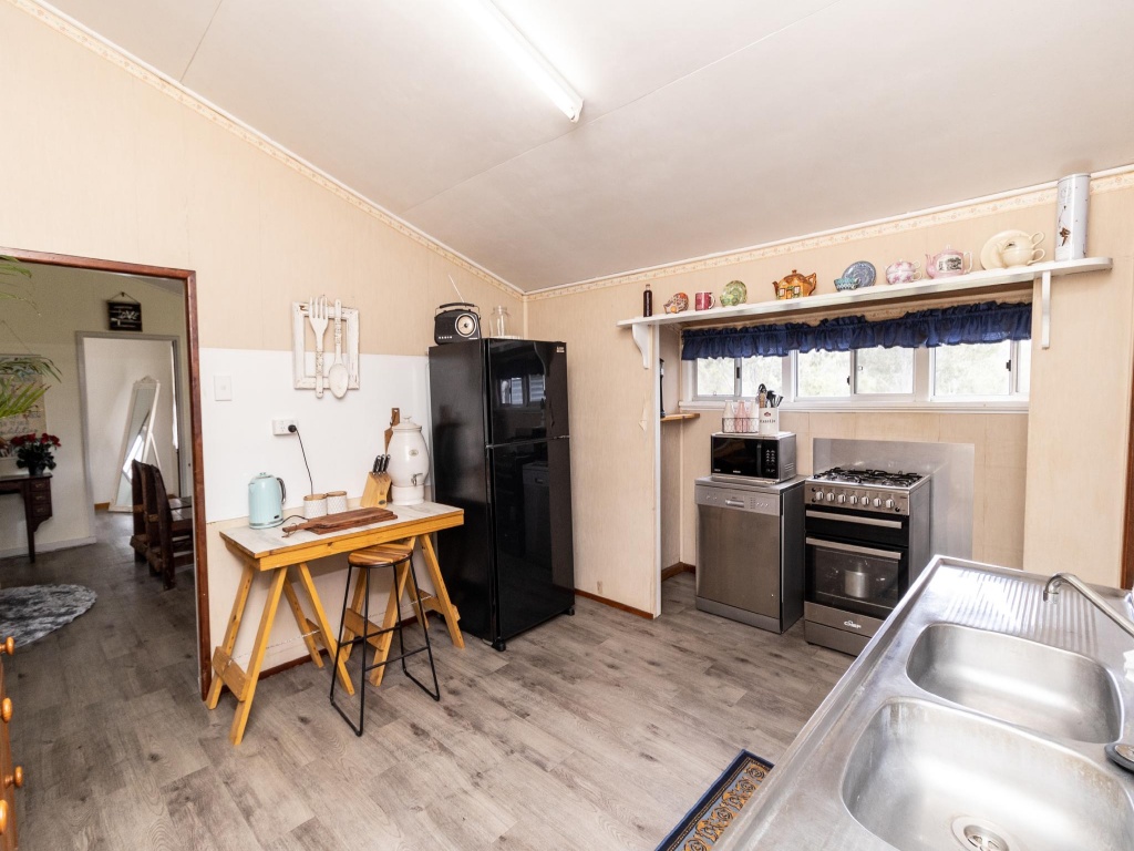542 Quinns Road, Bucca, Bucca - Thumbnail 7